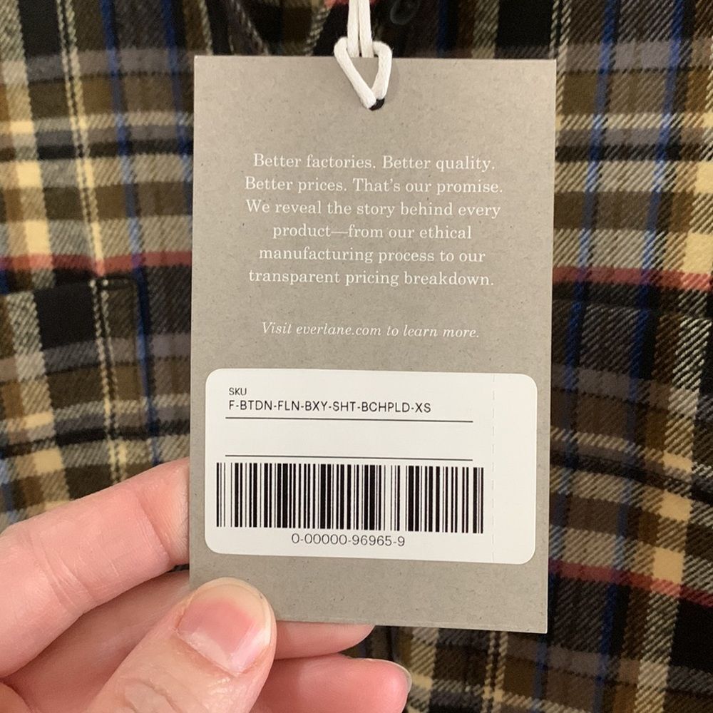 EVERLANE The Boxy Flannel - Picture 7 of 7